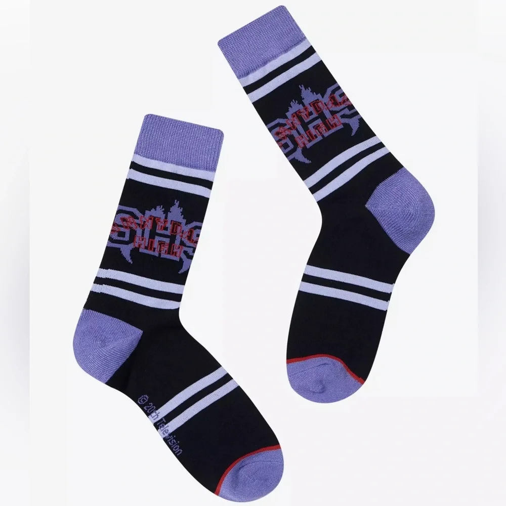 Buffy The Vampire Slayer Sunnydale High School‎ Crew Socks Hot Topic